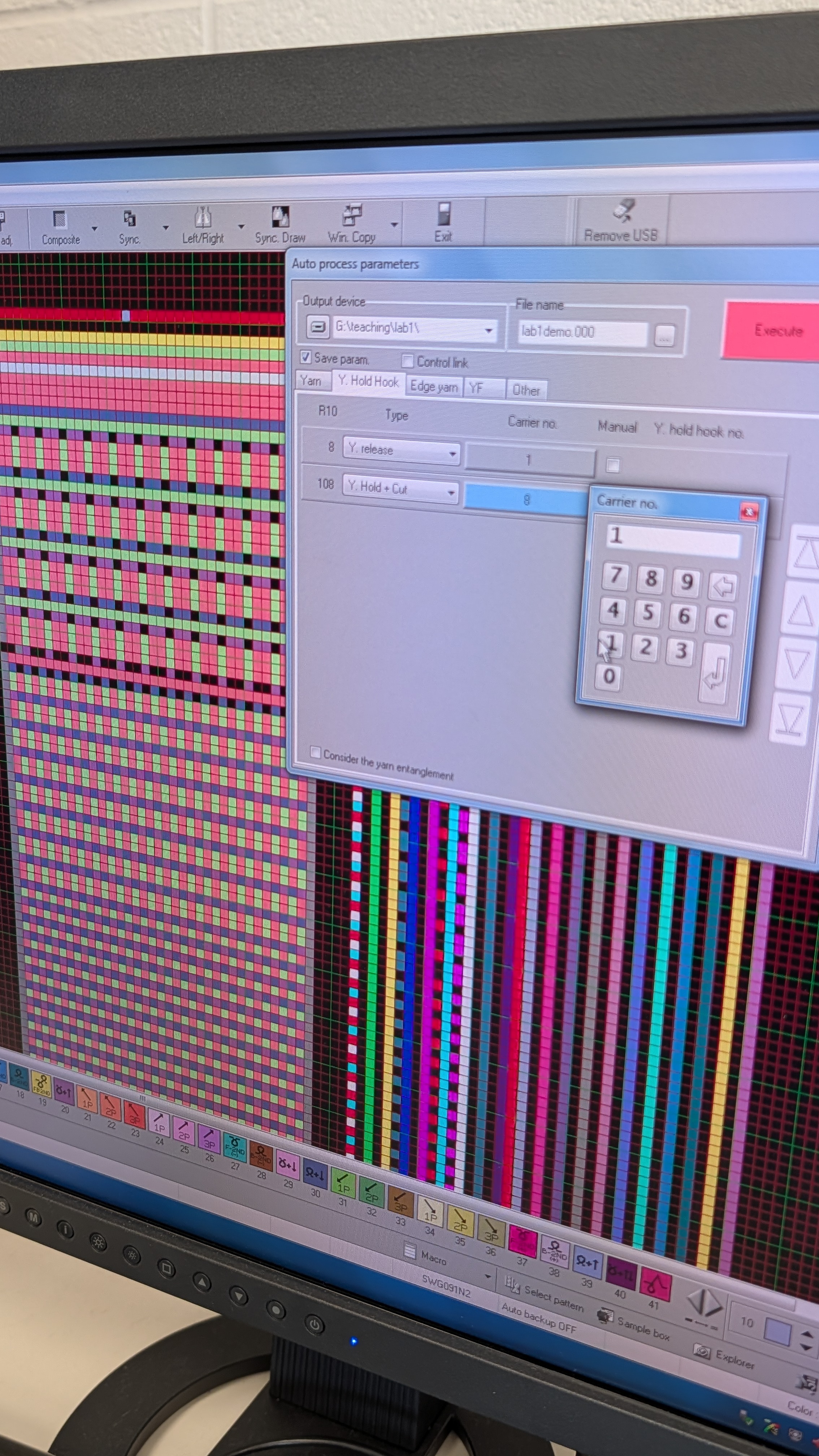 modify_yarn_hold_hook